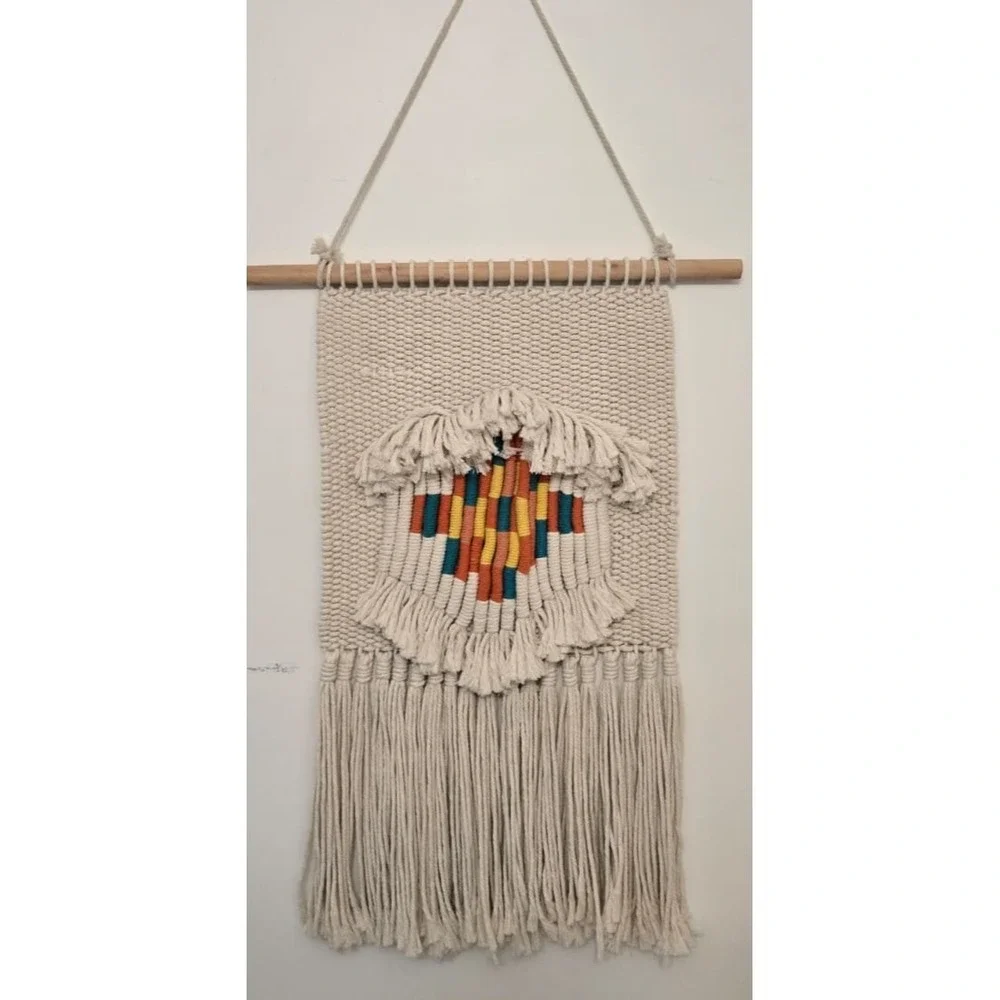 Casa Sol Boho Macrame Wall Hanging Woven Tapestry w/ Wood Rod – New w/ Tags